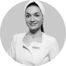 Ева Сулейманова